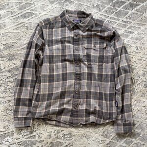 Patagonia Plaid Button-Up Flannel Shirt